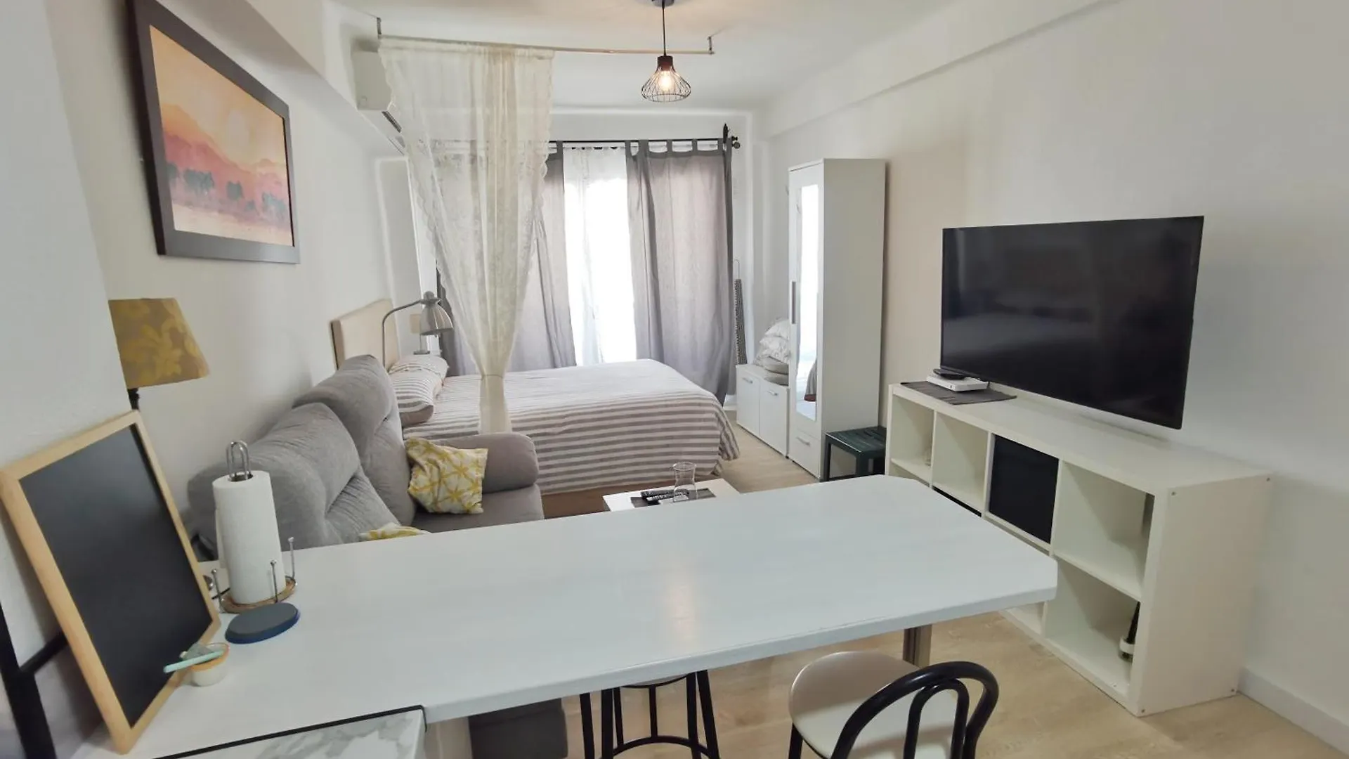 Soul Studio Nerja 0*,